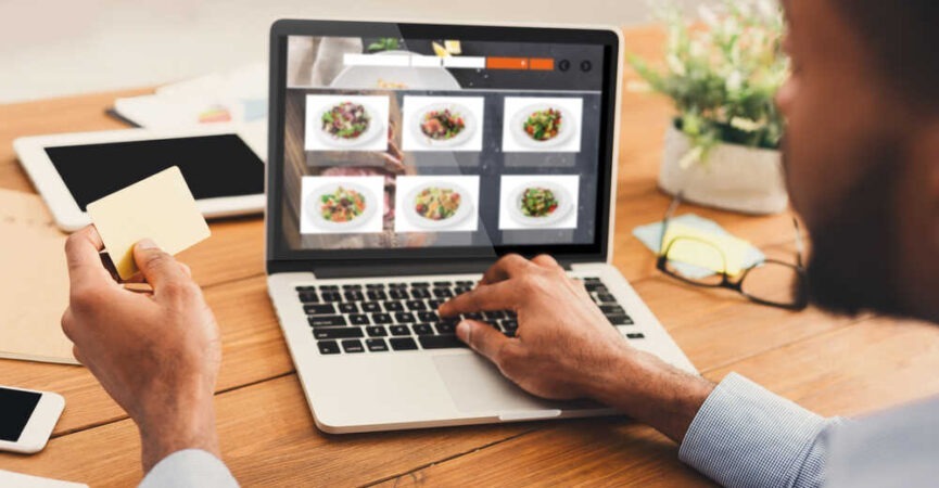 9 יתרונות להזמין קייטרינג און ליין קייטרינג און ליין